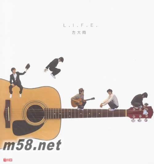 L.I.F.E 香港原版书专辑正面图片