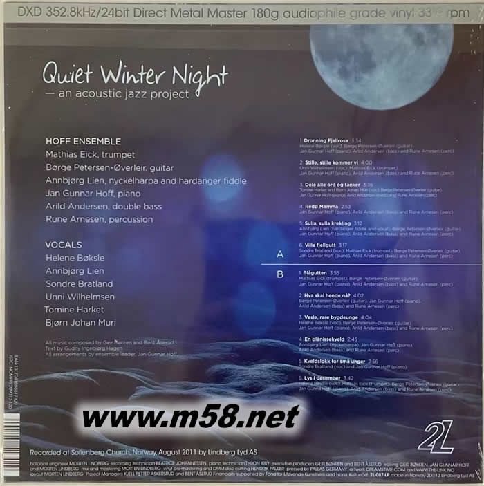 冬夜爵士钢琴四重 QUIET WINTER NIGHT 黑胶专辑背面图片